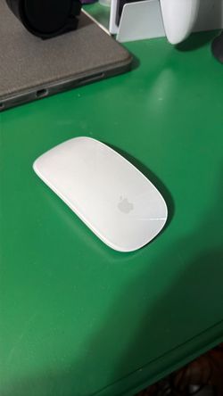 Apple Magic Mouse 2 with lightning