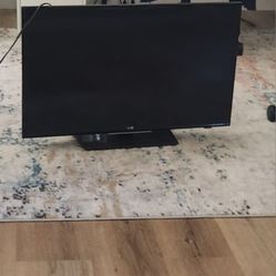 32inch NOT A SMART TV