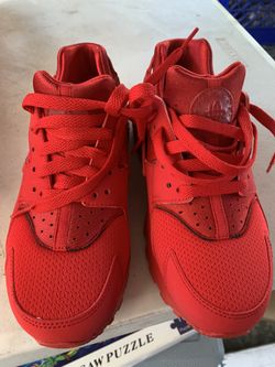 Red Nike Huarache Run Shoes