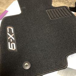 Original MAZDA CX-9 2016-2020 Floor Mats, 9 Piece.