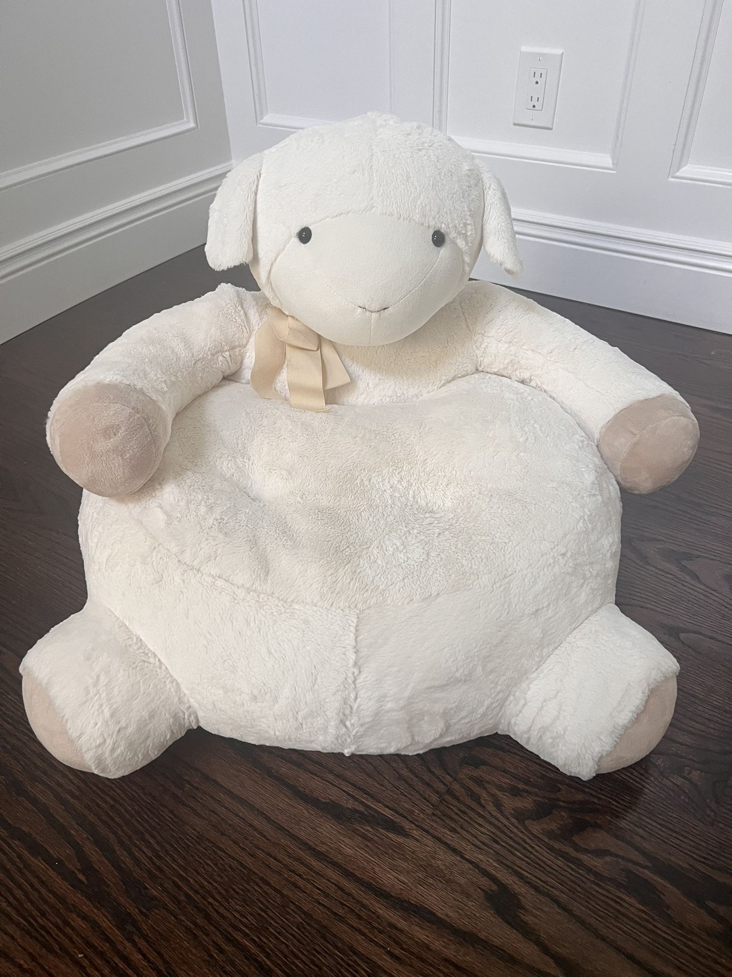 Pottery barn sale plush chair