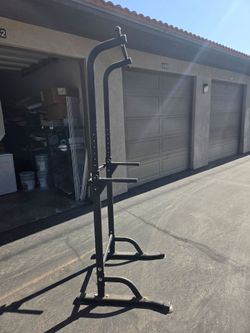 Workout station