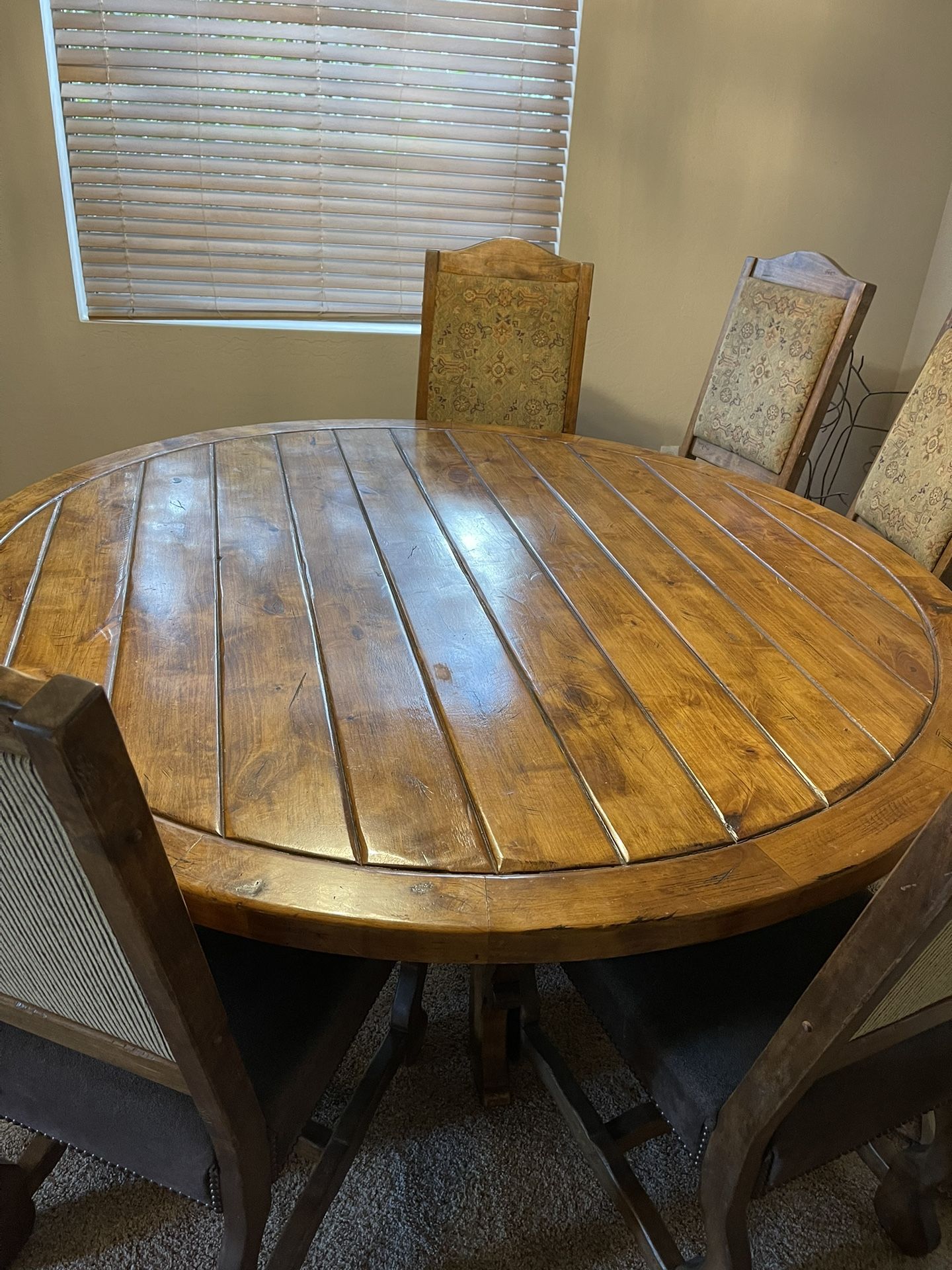 Rustic Wood Round Dining Table
