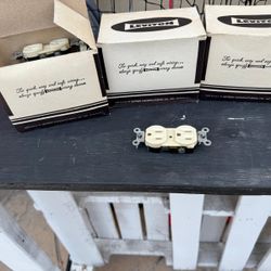 Lot of 28 15 Amp Leviton Receptacles NOS