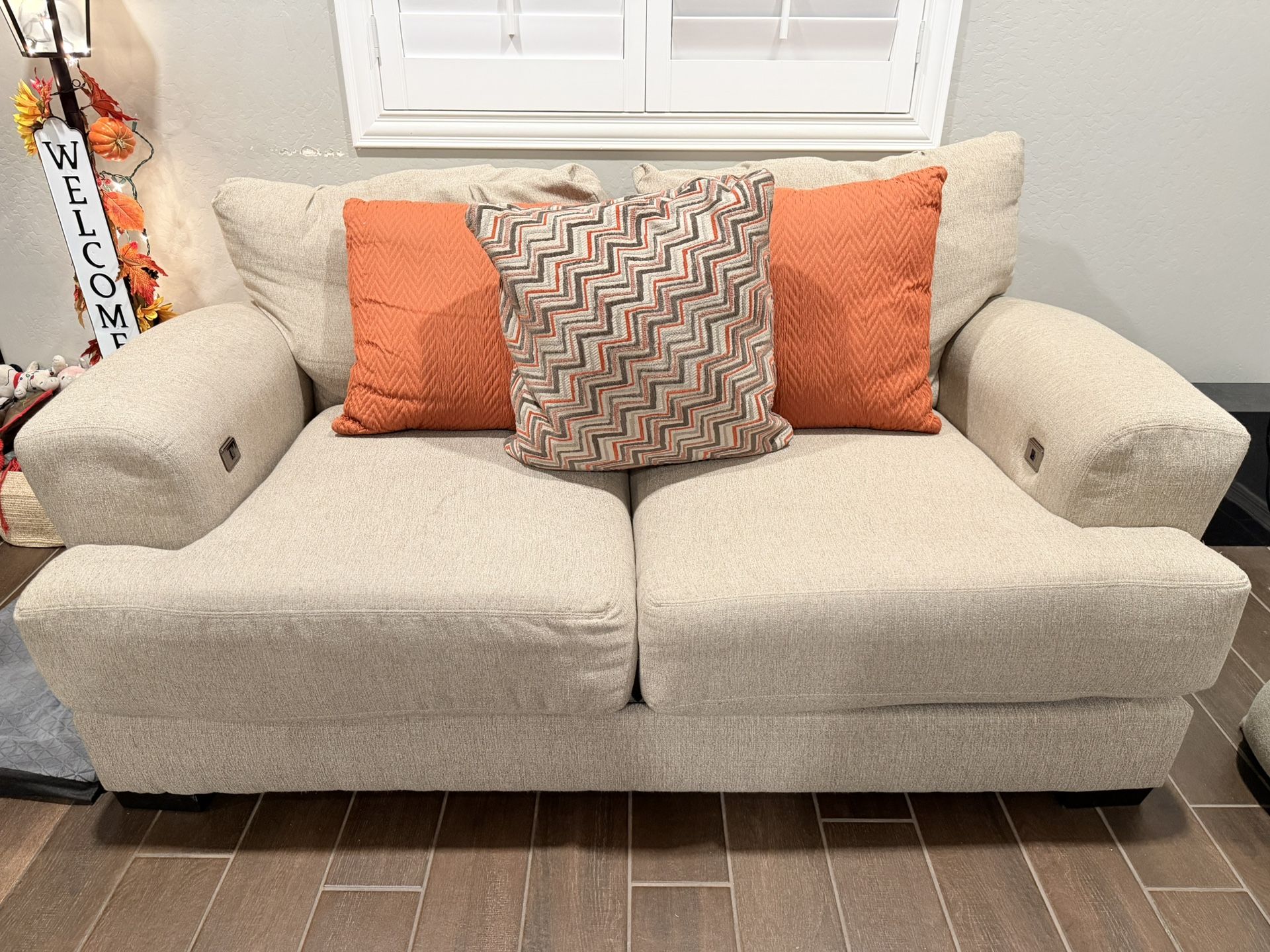 Sofa & Loveseat Set