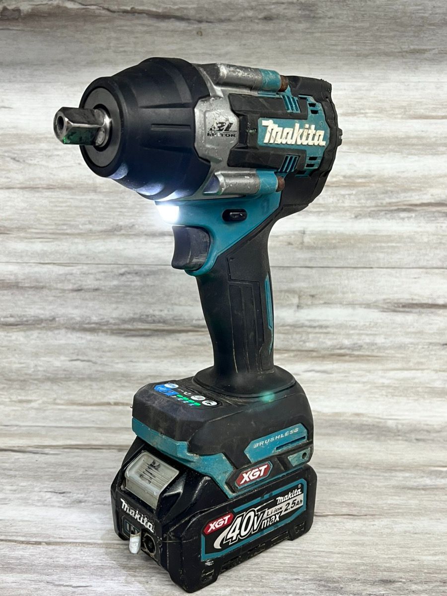 Makita 40V max XGT Cordless Speed Mid Torque Impact Wrench