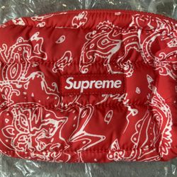 Supreme Puffer Pouch Red Paisley
