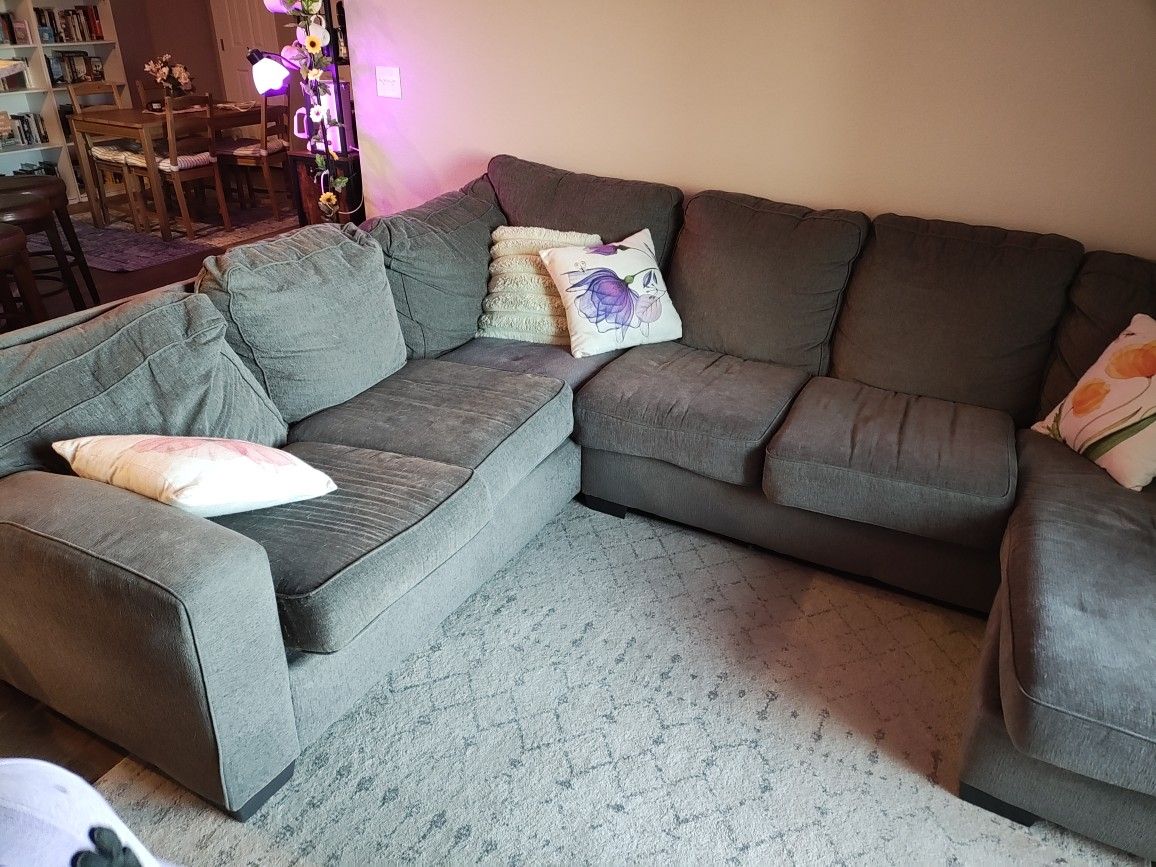 3 Piece Grey Sectional