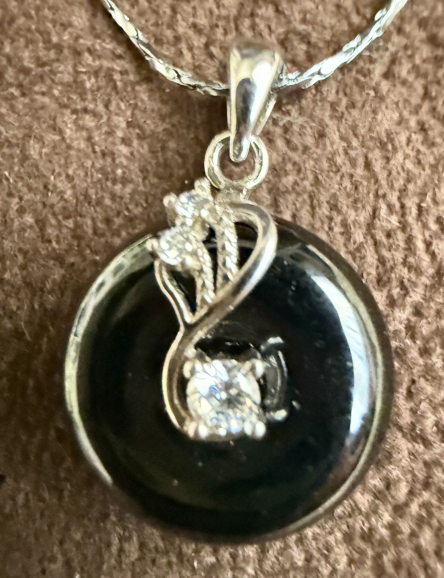 ESTATE VINTAGE FINE BURMESE BLACK JADEITE JADE A DONUT STERLING PENDANT