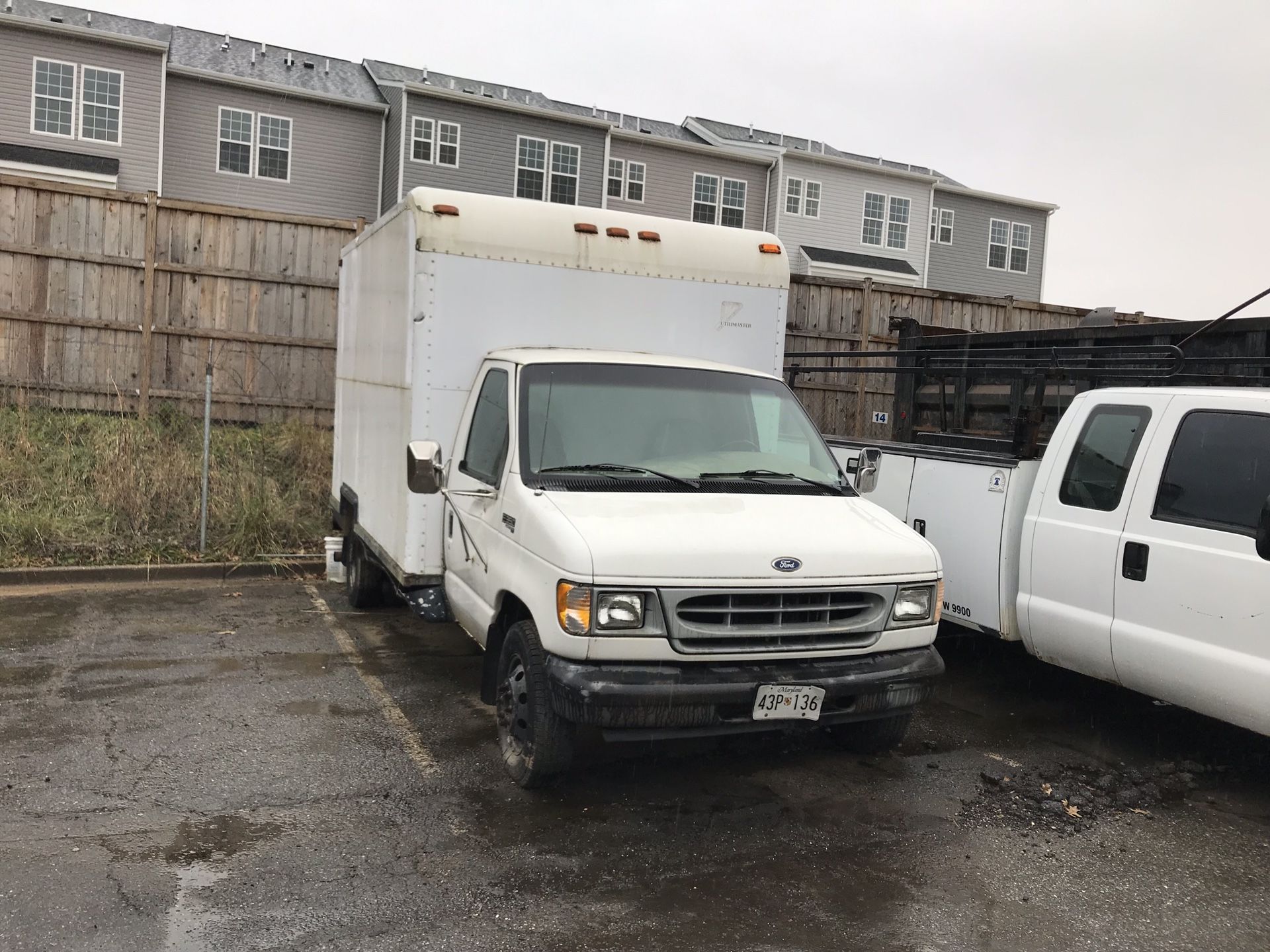 1998 Ford E-350