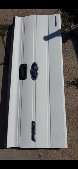 Ford f-150 tailgate 2009-2014