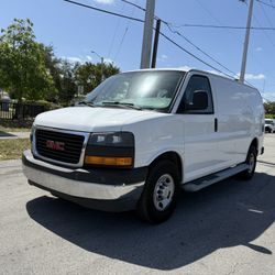 2017 GMC Savana 2500 