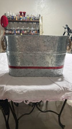 Galvanized Metal Beer Ice Bucket Tub w/ Rope Carry Handles Silver/Red 8.5in
