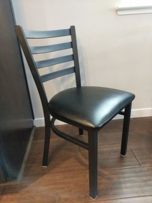 Round Dining Table With 4 Chairs For Sale In Newark Ca Offerup