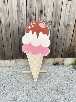 Ice cream stand