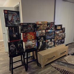 Massive collection of new LEGO sets in original boxes. Includes various themes like Star Wars, Technic, Creator Expert, and LEGO Ideas. Features popul