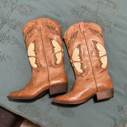 Coconuts Butterfly Boots 
