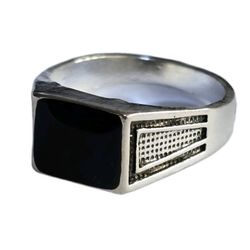 EBONY BLACK BEZEL SET SQUARE NEW SIZE 11 QUALITY ENGRAVED TITAINUM SILVER RING 