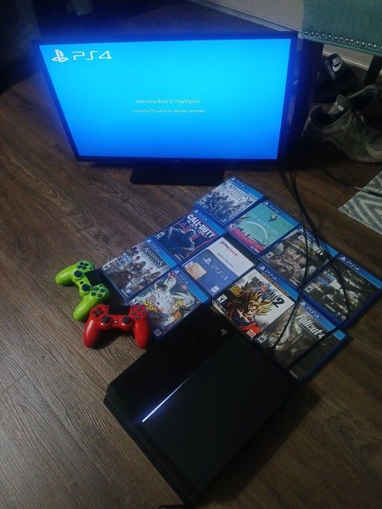 Ps4 And Hitachi Tv Needs To Go!!!! I'm Asking For 160.