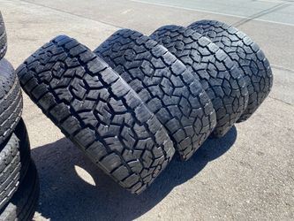 Toyo open country A/T LT35x12.50/20”