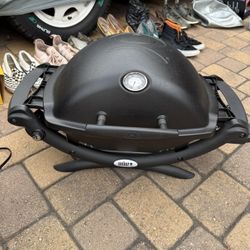 Weber Portable Propane BBQ 