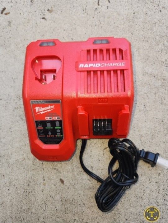 Milwaukee 18v Rapid Charger Brand New