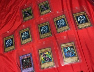 Yu-Gi-Oh & Pokémon Cards