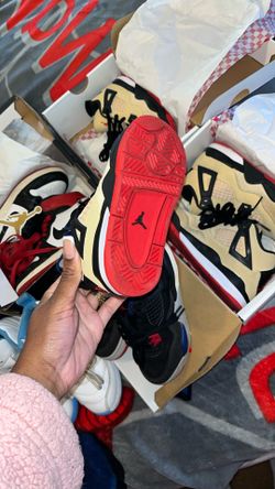 JORDANS 12c ( NEED GONE ) !!