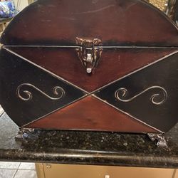 2 tin box