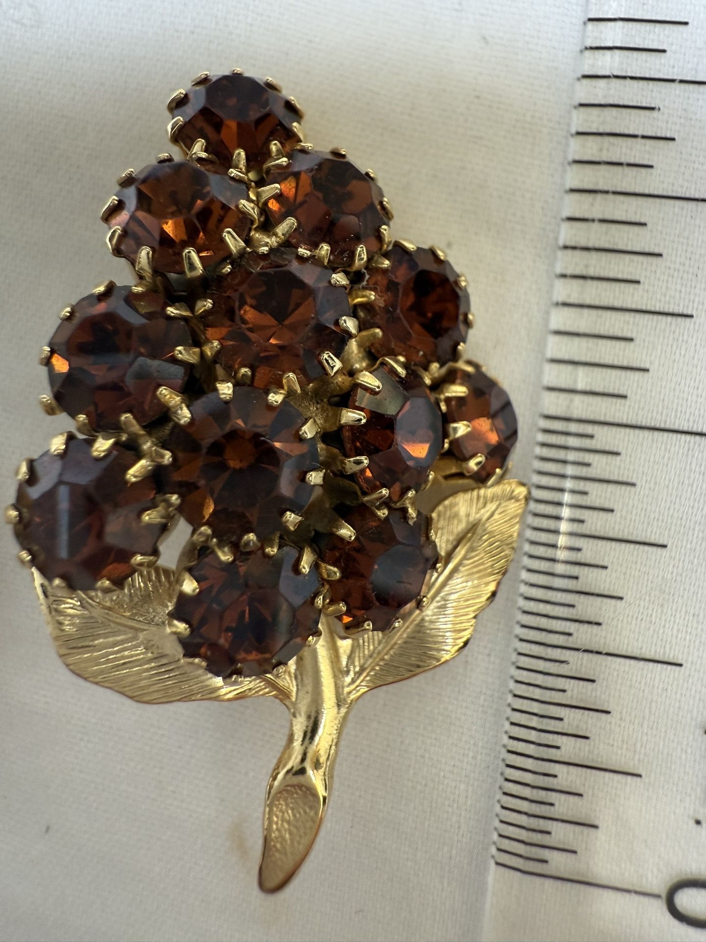 Vintage Amber Toned Rhinestone Brooch And Clip on Earrings