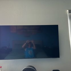 Samsung 50” Tv