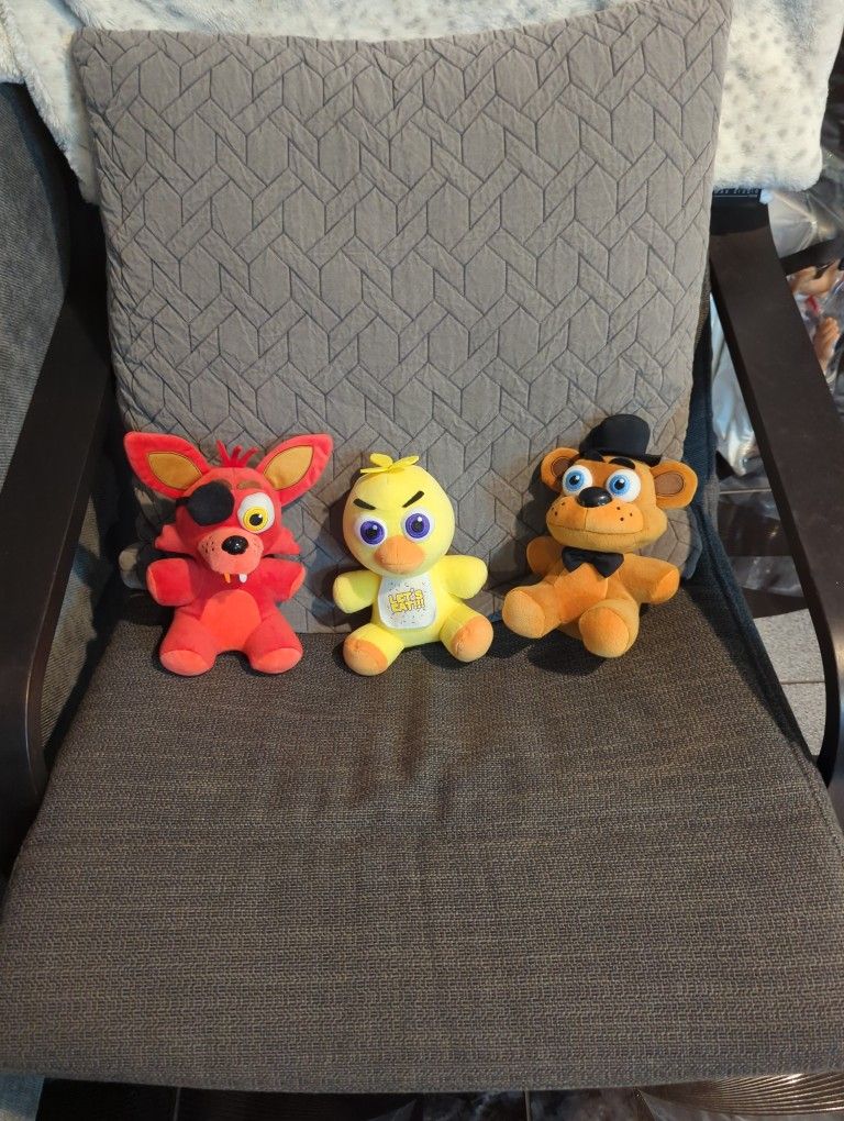 FNAF Plushies