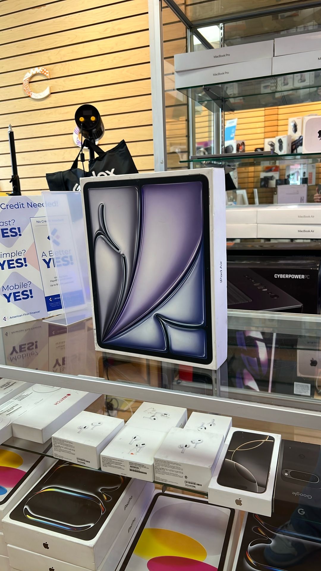 13inch iPad Air M2 / 128gb WiFi