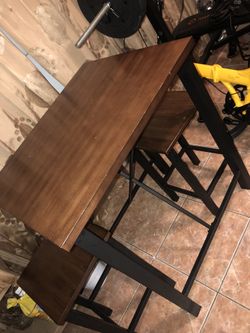 Dinning Table 26x32