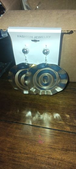Round Silver Earrings