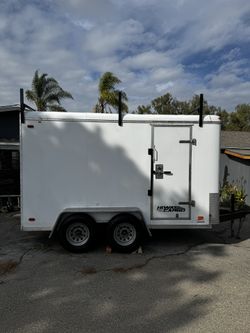 Custom 7’ High Carson V Nose Trailer