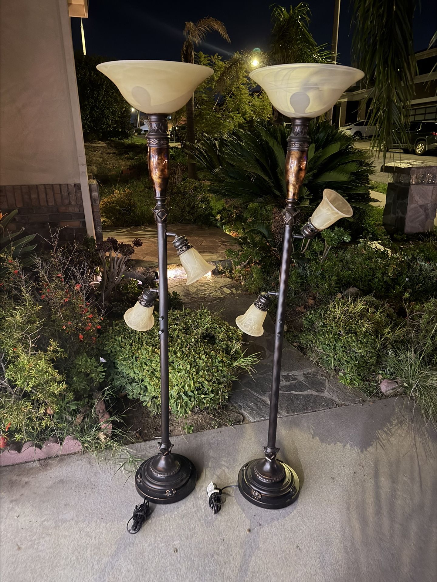 3 Bulb Standing Lamps