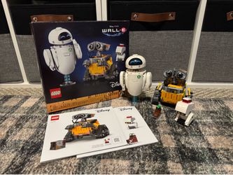 Lego Disney WALL·E and Eve (43279) Complete in box