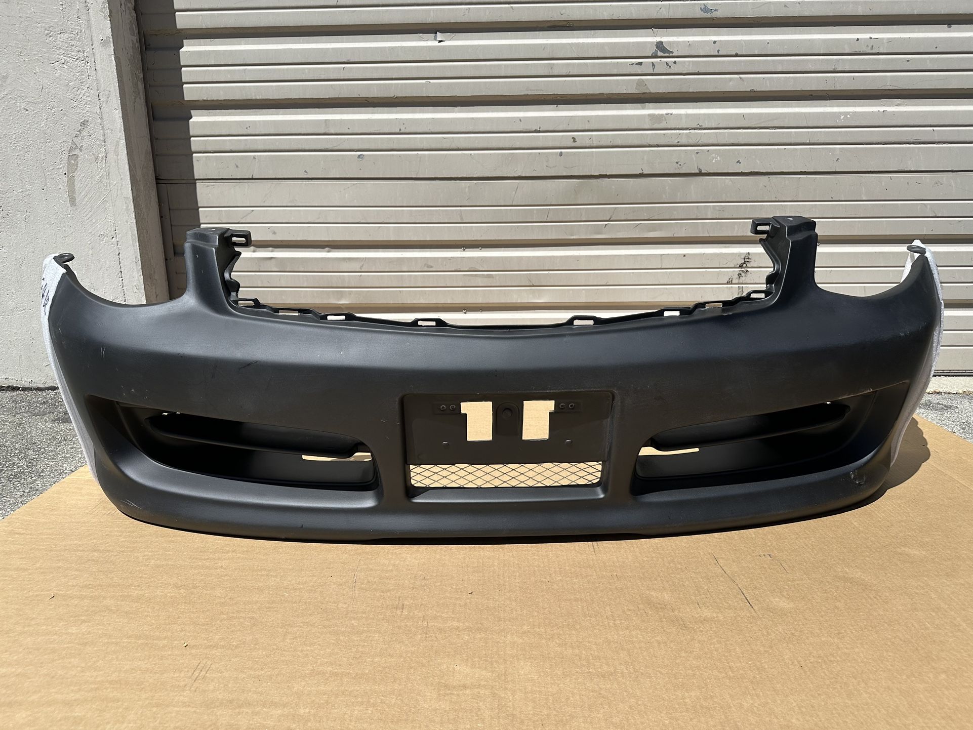 2003 2004 Infiniti G35 Sedan Techno R Fiberglass Front Bumper Cover