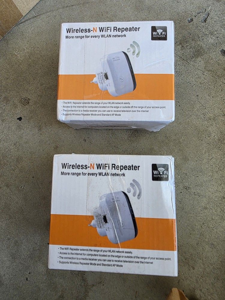 $10 Each New Wifi Extender Signal Booster Max Range Amplifier 800ft Internet