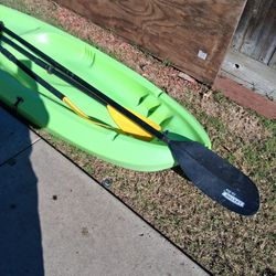 Kayak  $120