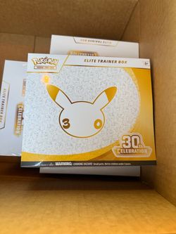 Pokemon 30th Celebration ETB