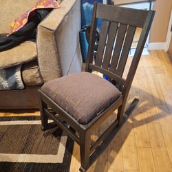 Rocking chair