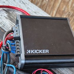 $150 Amp 800 Watts Gots Good Punch Comes With Connections 