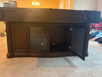 Tv stand
