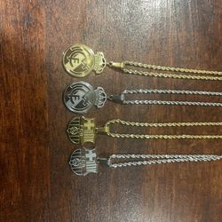 BARCELONA AND MADRID NECKLACE