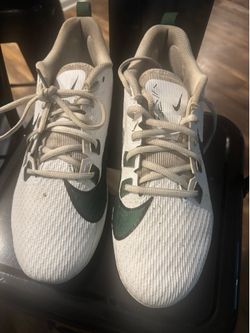 Nike football cleats size 10