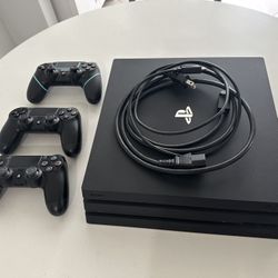 PS4 Pro 