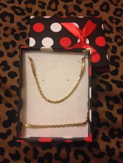 Gold plated set necklace & bracelet