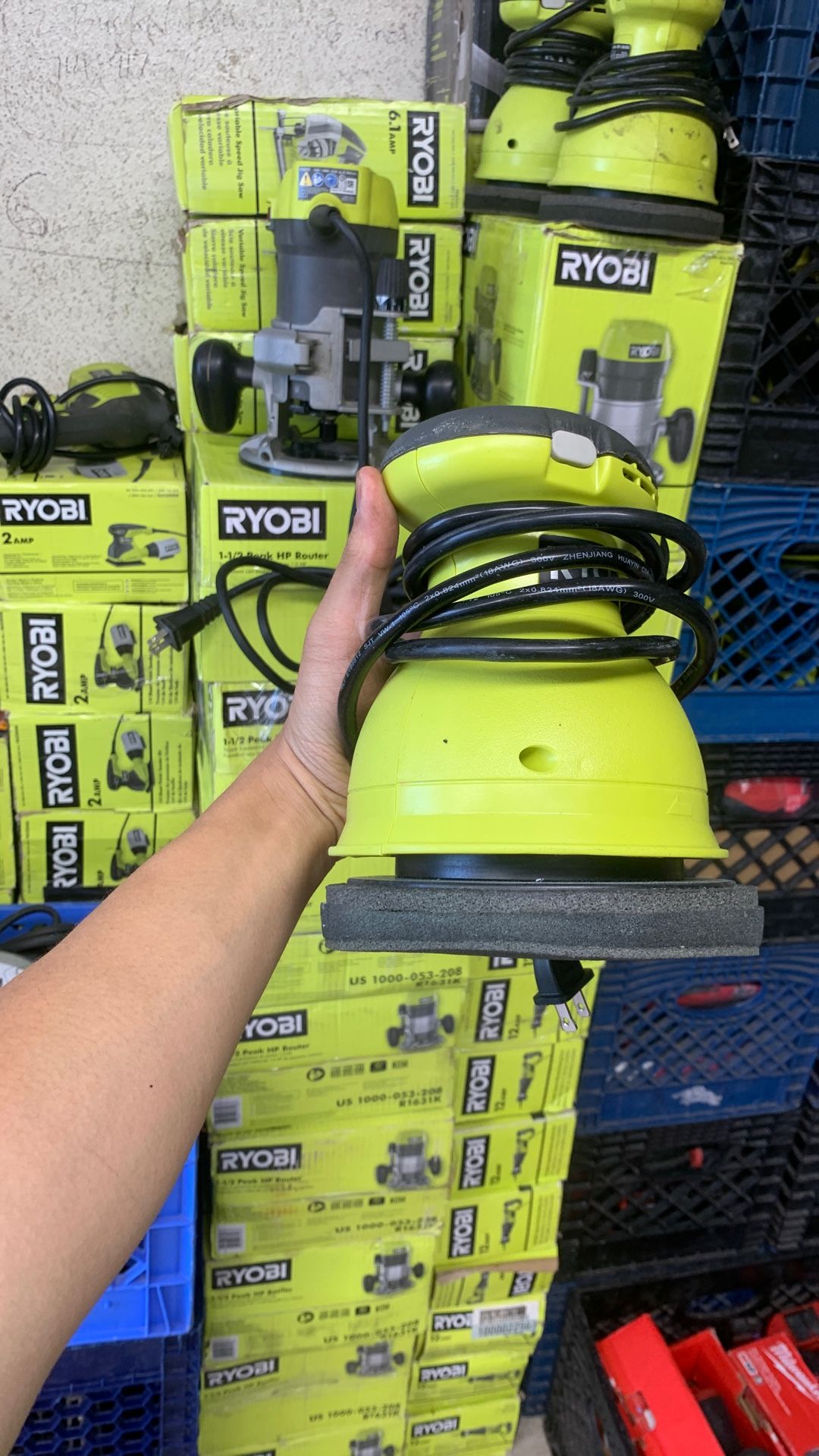 Ryobi Electric 6in Orbital Buffer